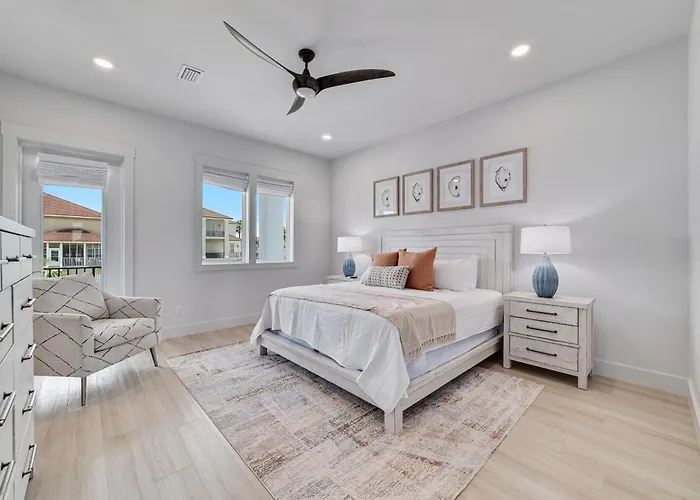 Laguna Sunrise Holiday home